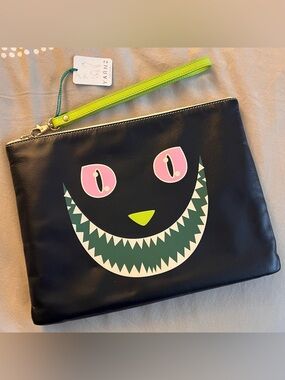NWT Yarnz Cheshire Cat leather clutch pouch